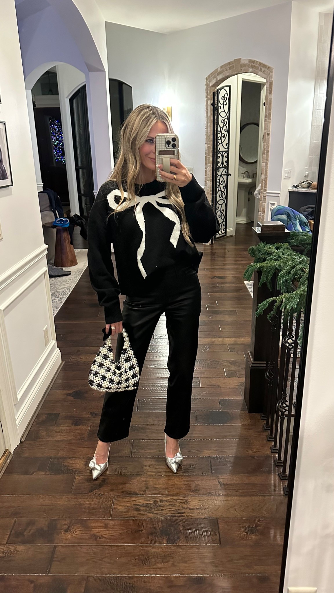 What I wore to the kids Christmas concert last night! Bow sweater with black coated jeans - they are super lightweight and soooo comfy!!

#LTKHoliday #LTKFindsUnder50 #LTKSaleAlert