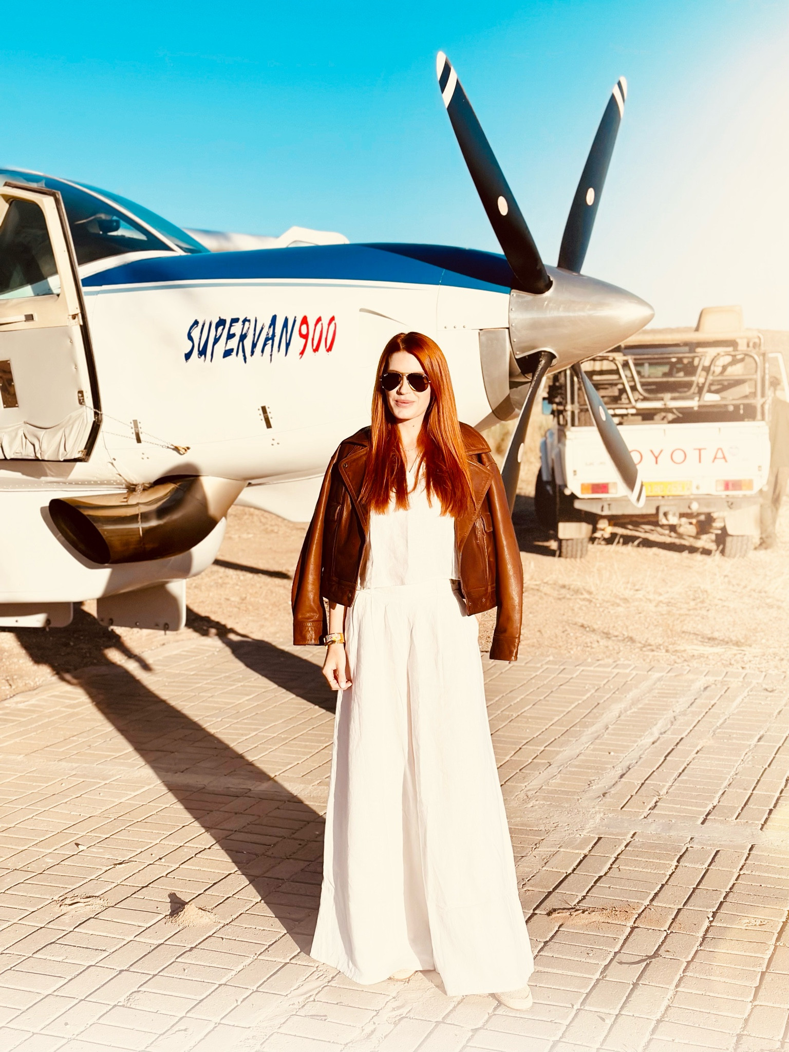 Channeling my inner cool girl aesthetic😎 This bomber instantly took my look to the next level. I’ve brought this jacket along with me daily for sun coverage and extra warmth. It’s such a versatile and timeless piece to have in your wardrobe.

#LTKSeasonal #LTKstyletip #LTKtravel