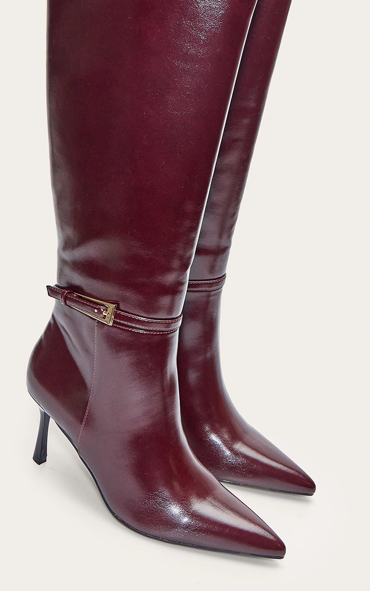 Burgundy Buckled Knee High Stiletto Heeled Boot | PrettyLittleThing UK