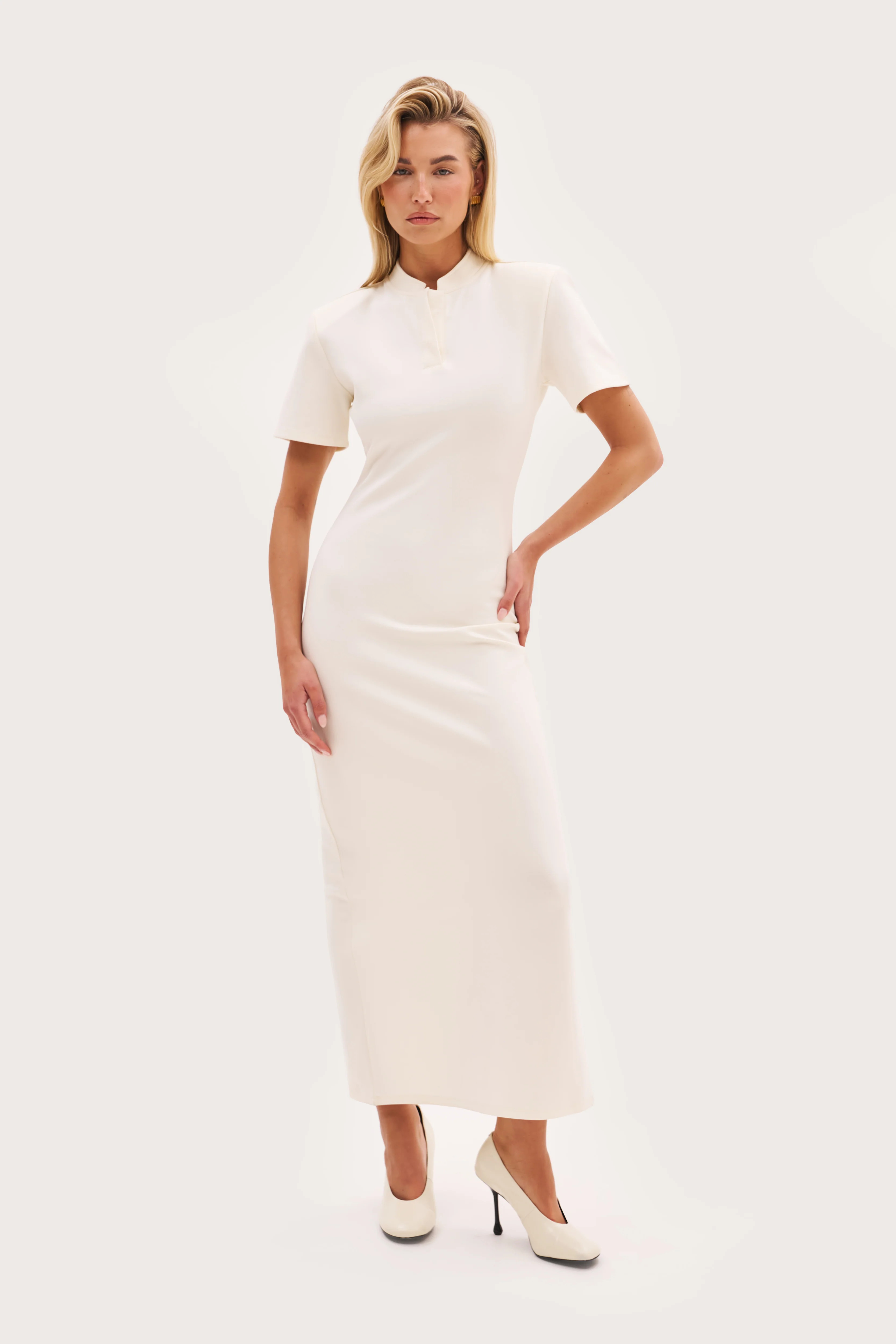 Maebe Power Fitted Dress - Cream | Maebe UK