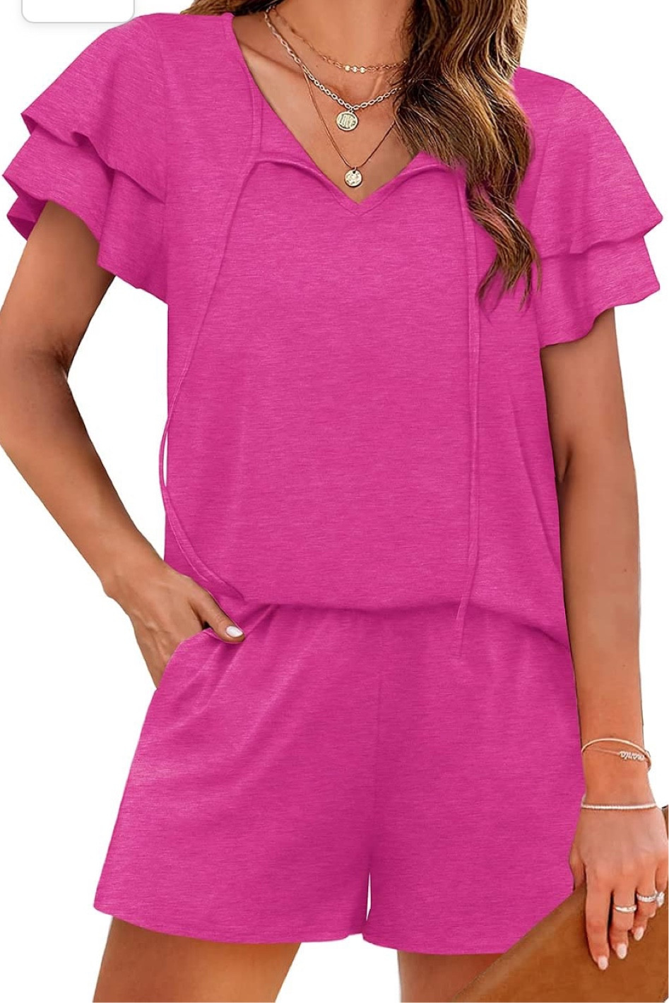 Two piece set on Amazon that is perfect for airport travel! Vacation travel outfit. Amazon outfit idea! 