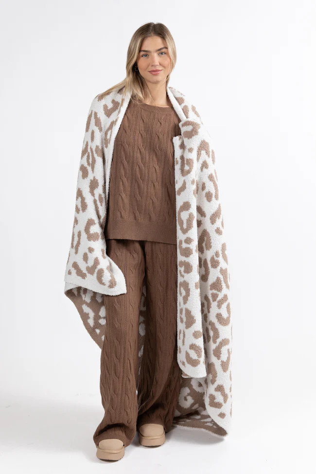 Make Me Believe Mocha Cheetah Blanket  DOORBUSTER | Pink Lily