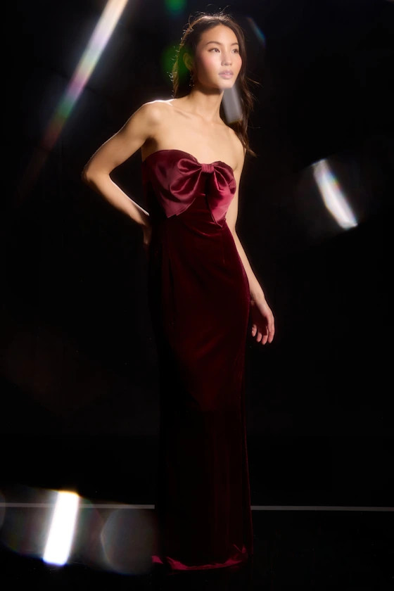 Dramatic Stunner Burgundy Velvet Bow Strapless Maxi Dress | Lulus