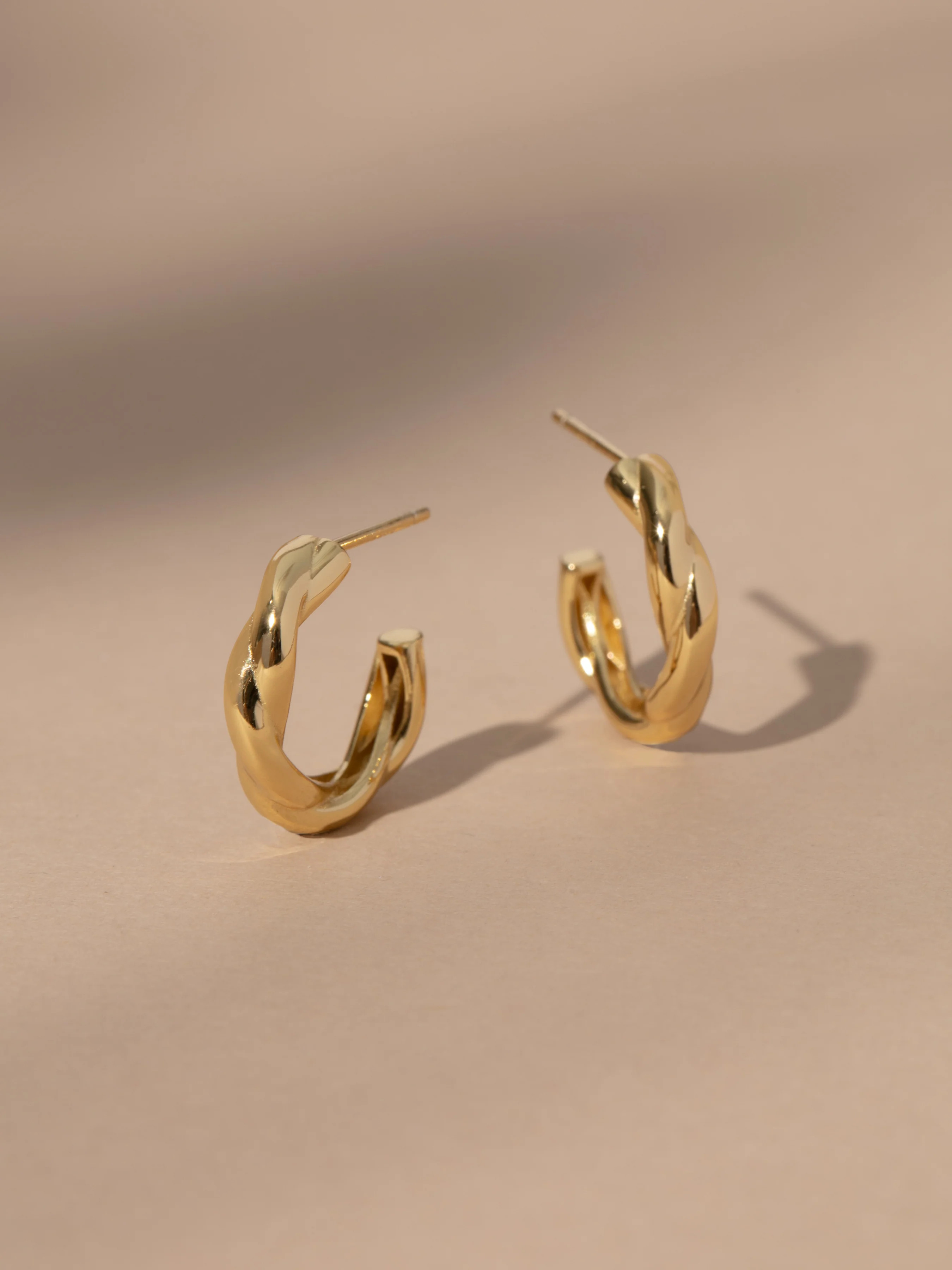 18k Gold Vermeil Twisted Hoop Earrings | Gold Hoops | Uncommon James | Uncommon James