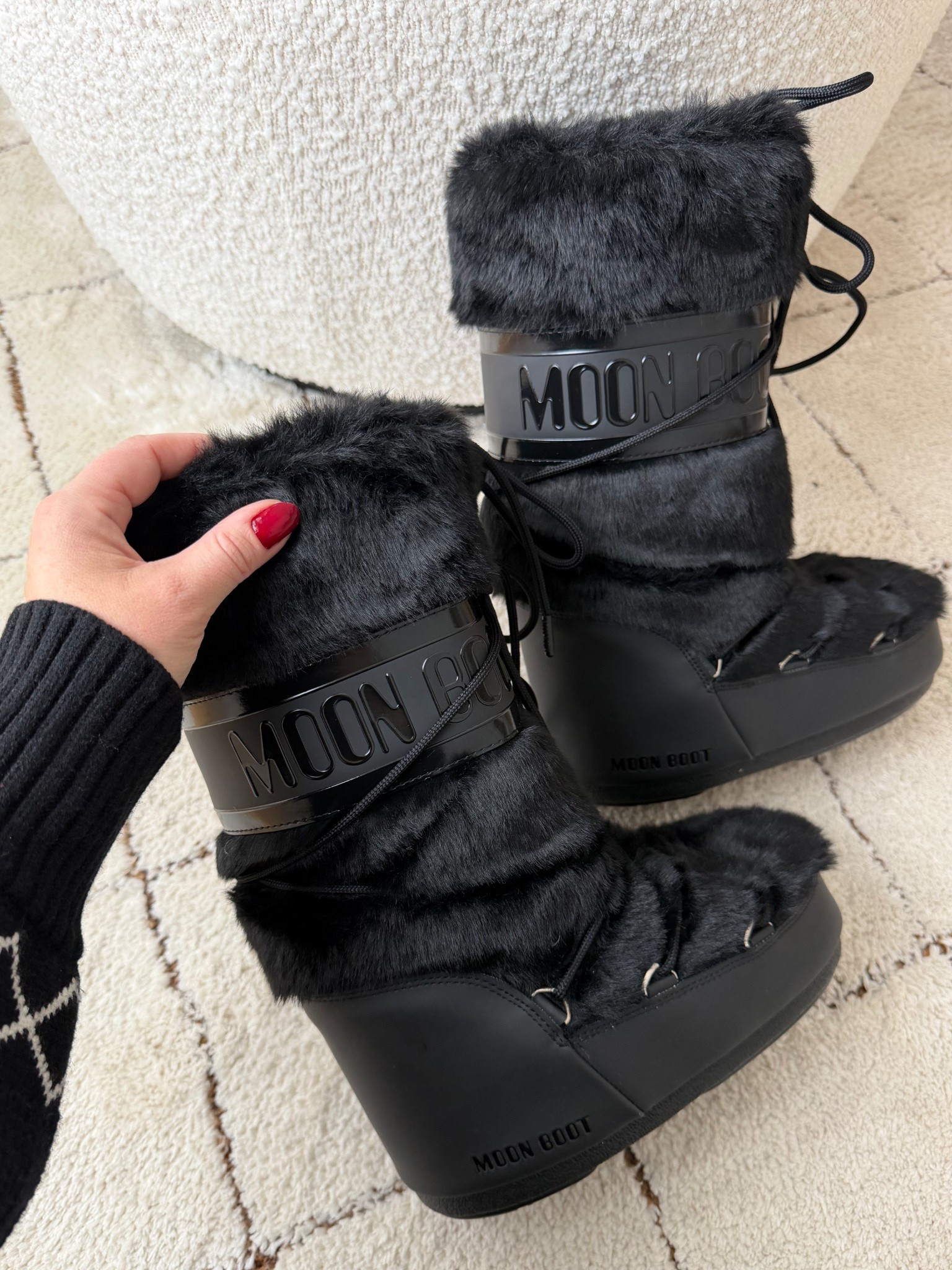Winter boots! These would be a great gift! 

#LTKGiftGuide #LTKHoliday #LTKootd