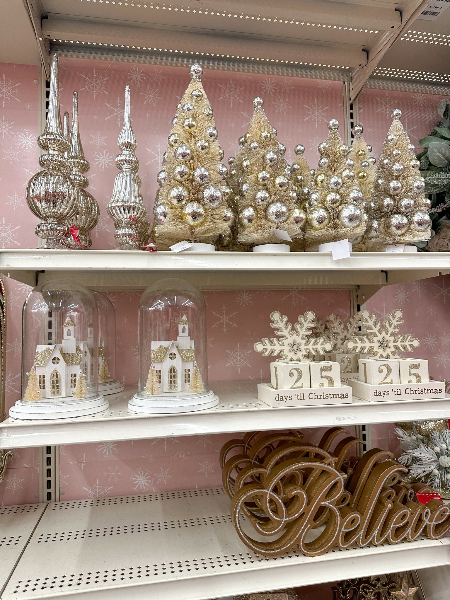 Champagne & gold Christmas decor. Everything about this collection is so pretty!! Right now they're all on sale too!

#michaelsdecor #christmasdecor #michaelschristmas #ashlandchristmas #michaelsashland #goldchristmasdecor #countdowntochristmas #minichristmastrees #tabletopdecor 

#LTKHome #LTKSaleAlert #LTKHoliday