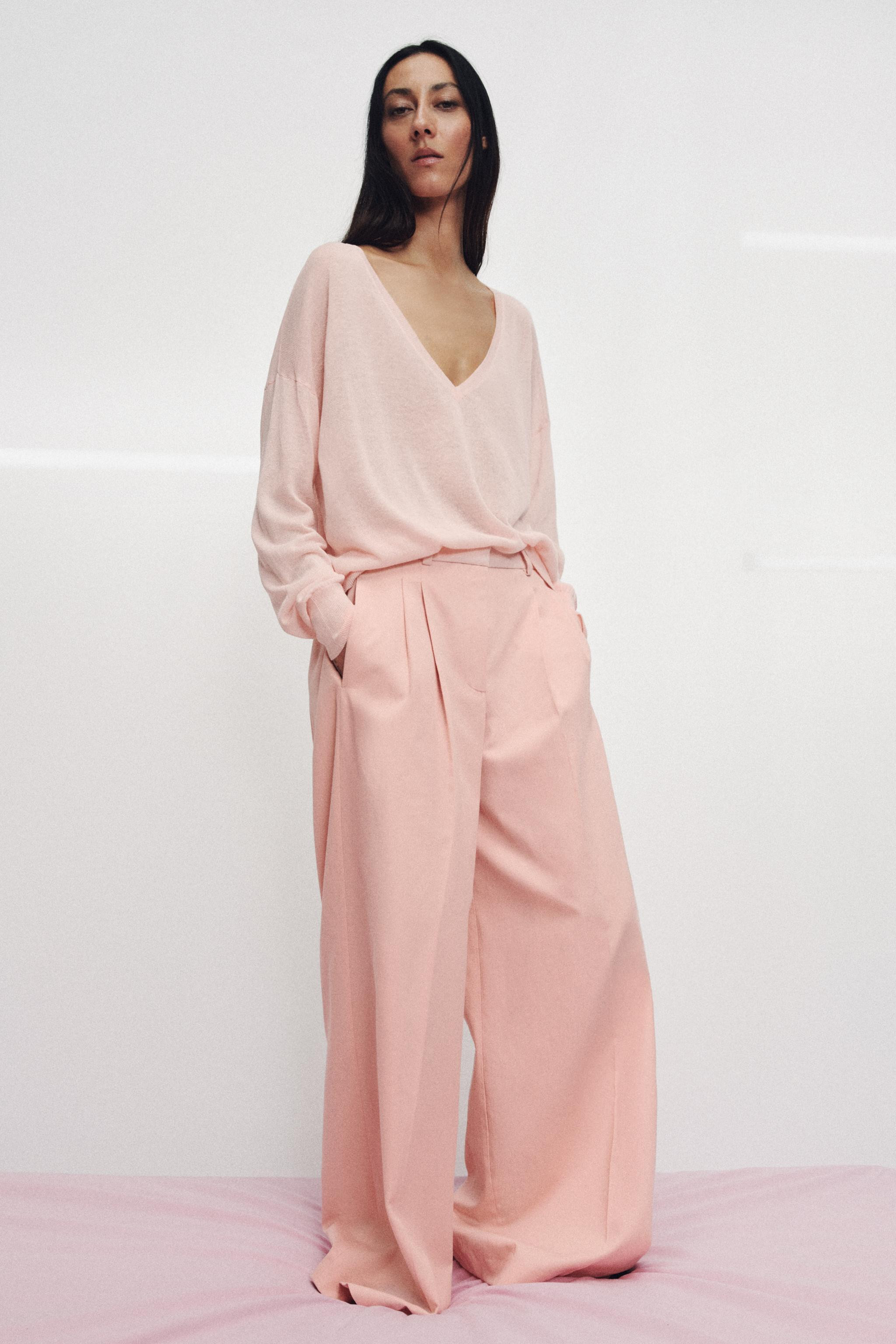 HOSE MIT WEITEM BEIN UND ZIERFALTEN ZW COLLECTION | Zara DE