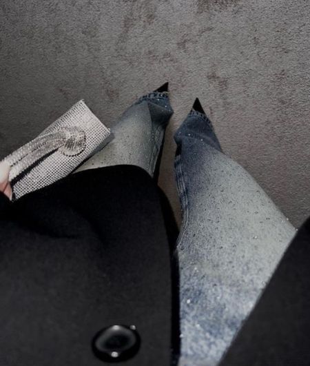 Bedazzle Studded Beaded Sparkle Rhinestone Jeans 

#LTKSpringSale #LTKfindsunder100 #LTKshoecrush