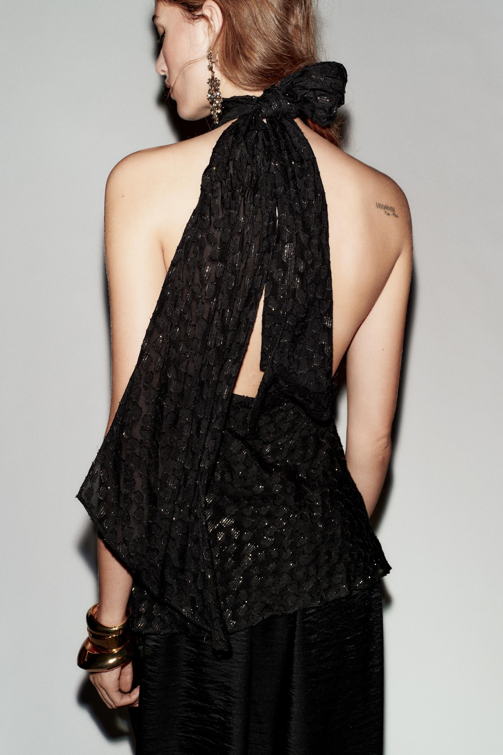 HALTER TOP WITH METALLIC THREAD TRIM | Zara UK