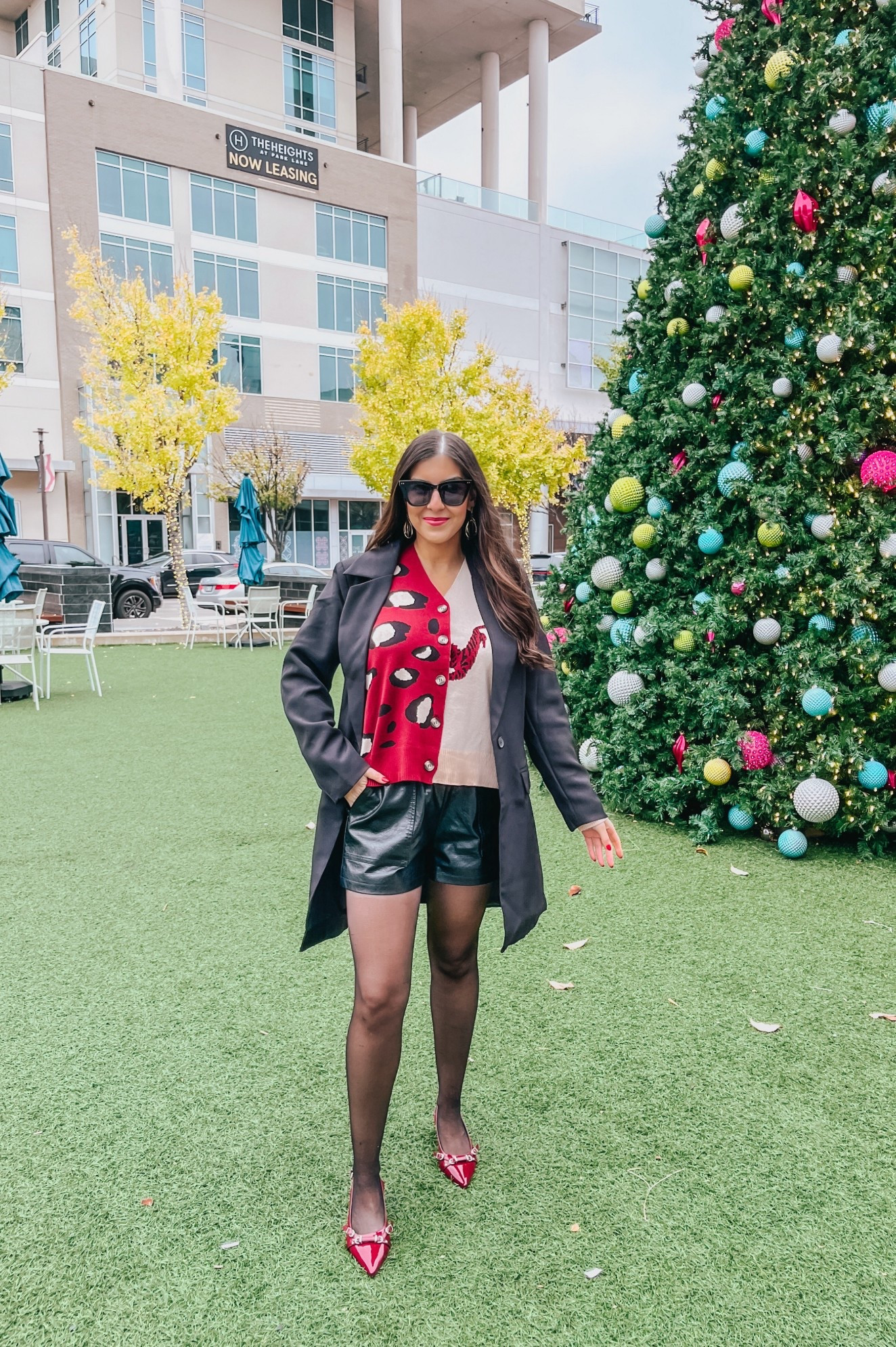 Amazon Fall to Winter Outfit ❤️🖤 Super cute animal print cardigan with a long black blazer and faux leather shorts. Burgundy slingbacks also Amazon Fashion. Cardigan comes in many colors! 



#LTKSeasonal #LTKFindsUnder50 #LTKHoliday