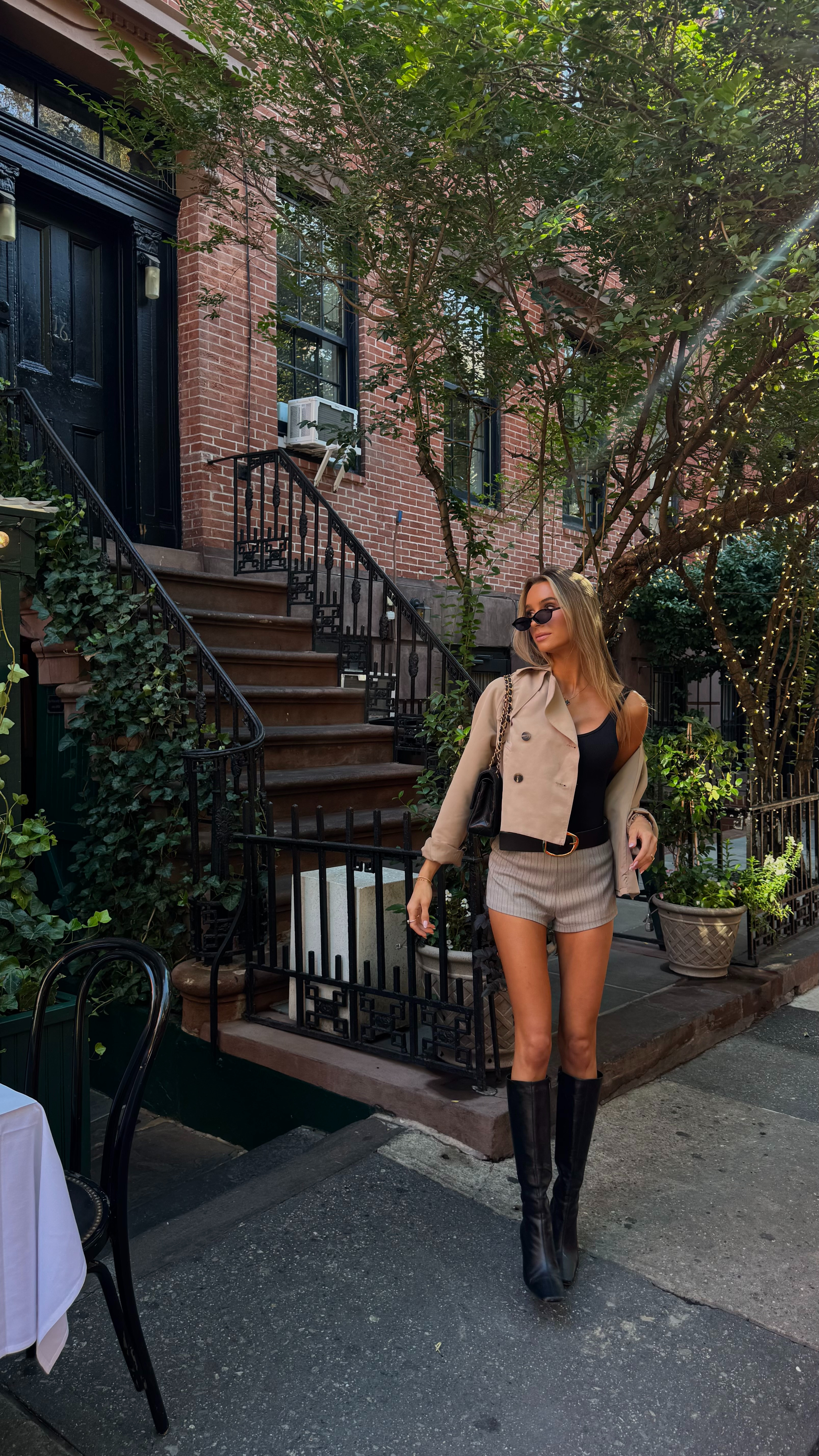 in a new york minute 🍎

#nycootd #fallootd #nycoutfitinspo 

 #LTKStyleTip