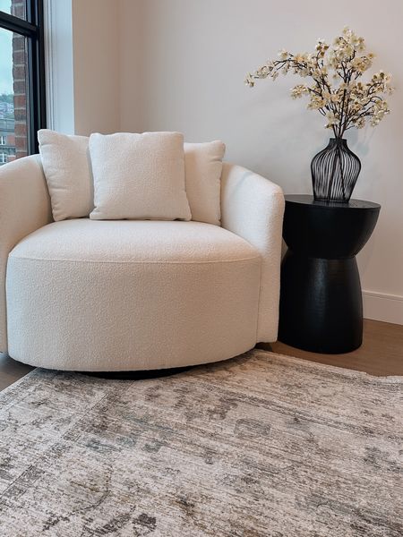 Amazon rug color Silver/Dove 🤍
Vase and faux stems are from contempee.com 

#LTKhome #LTKfindsunder50 #LTKfindsunder100