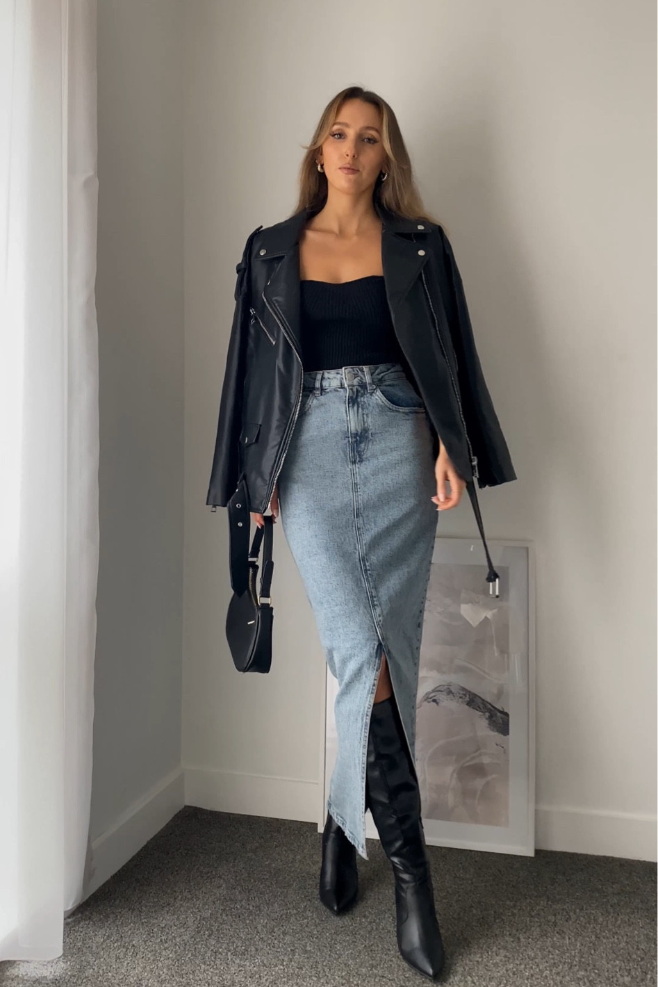 Denim midi skirt outfit 

#LTKstyletip #LTKeurope #LTKSeasonal