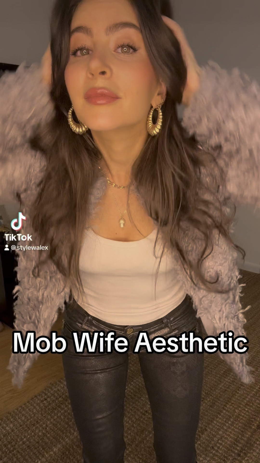 Mob wife life 🖤 the OOTN you need...

#LTKSeasonal #LTKfindsunder100 #LTKstyletip