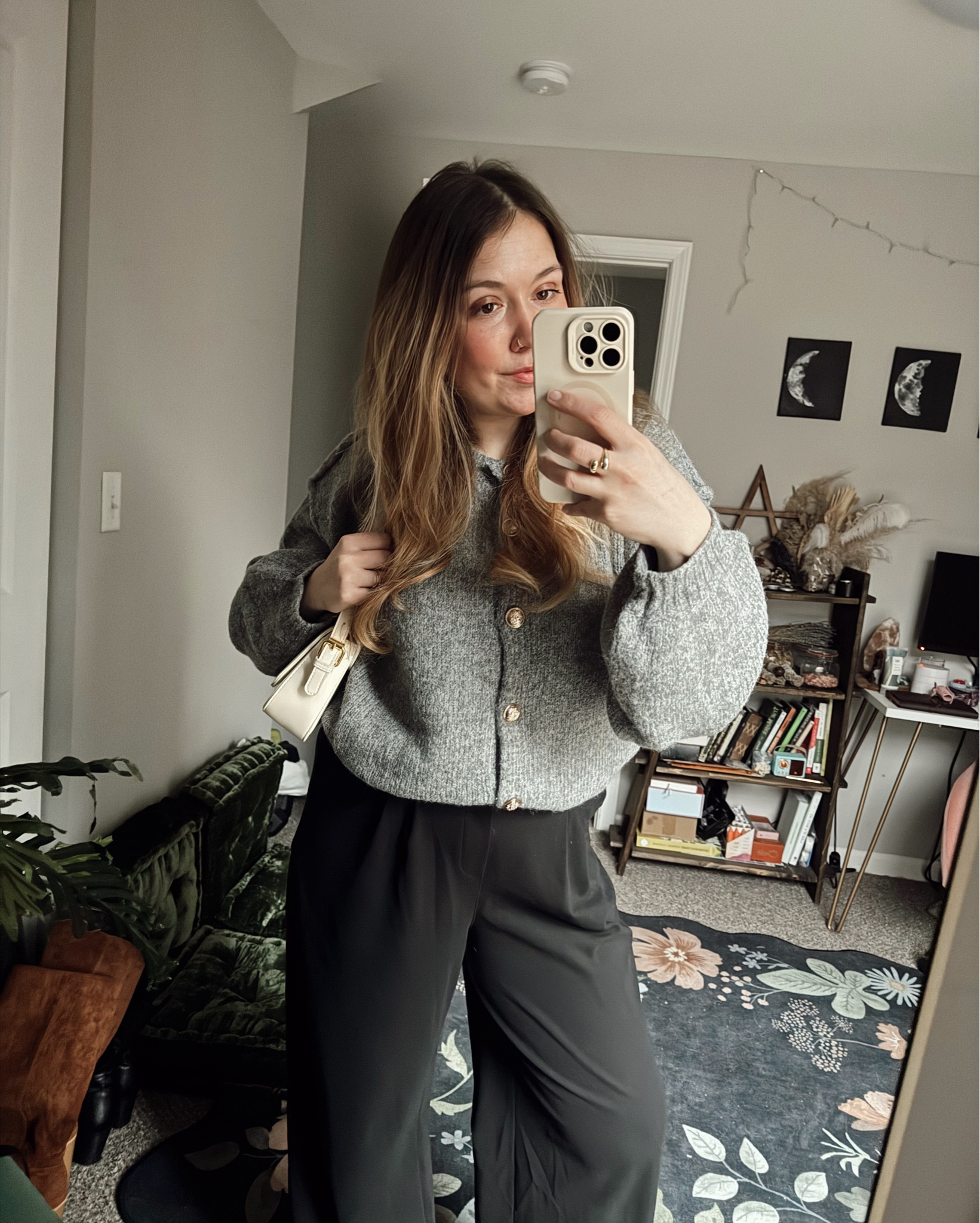 love the gold buttons on this cardigan 

#LTKWorkwear #LTKSeasonal