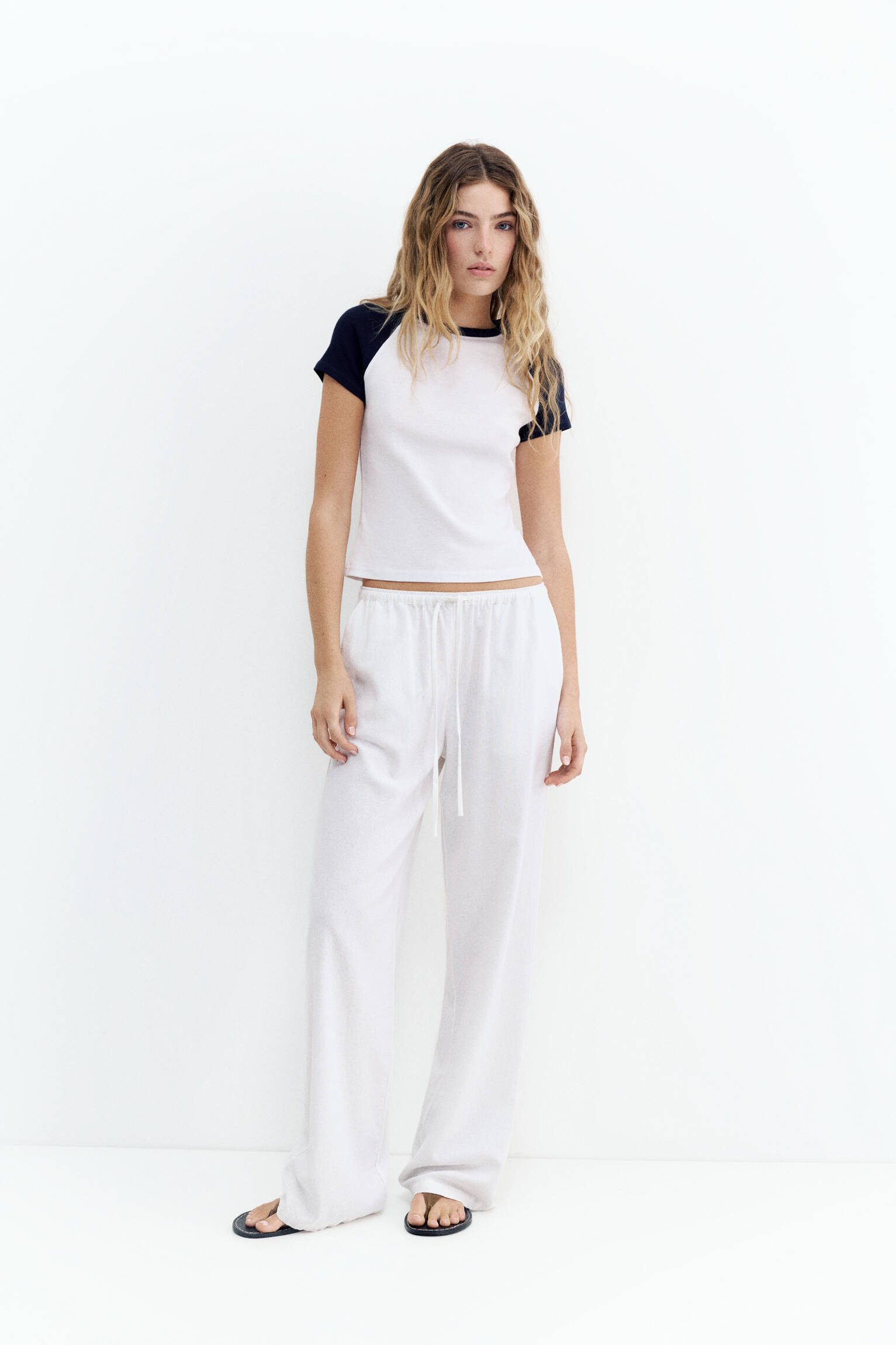 Trousers | PULL and BEAR UK