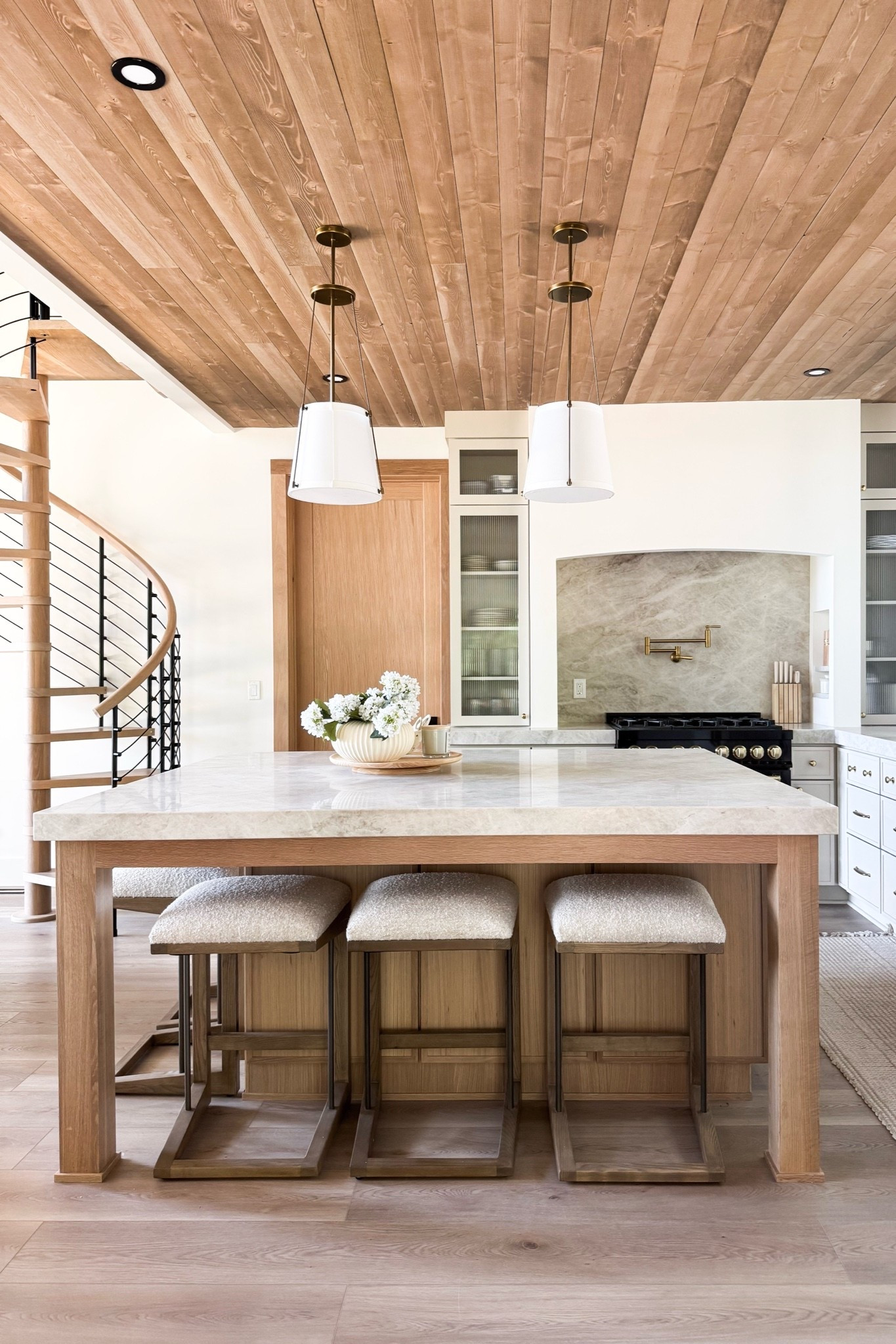 #ad Small refresh, big impact! So excited these counter stools are finally back in stock 

#wayfair #wayfairpartner @Wayfair

#LTKdayinmylife #LTKHome #LTKSaleAlert