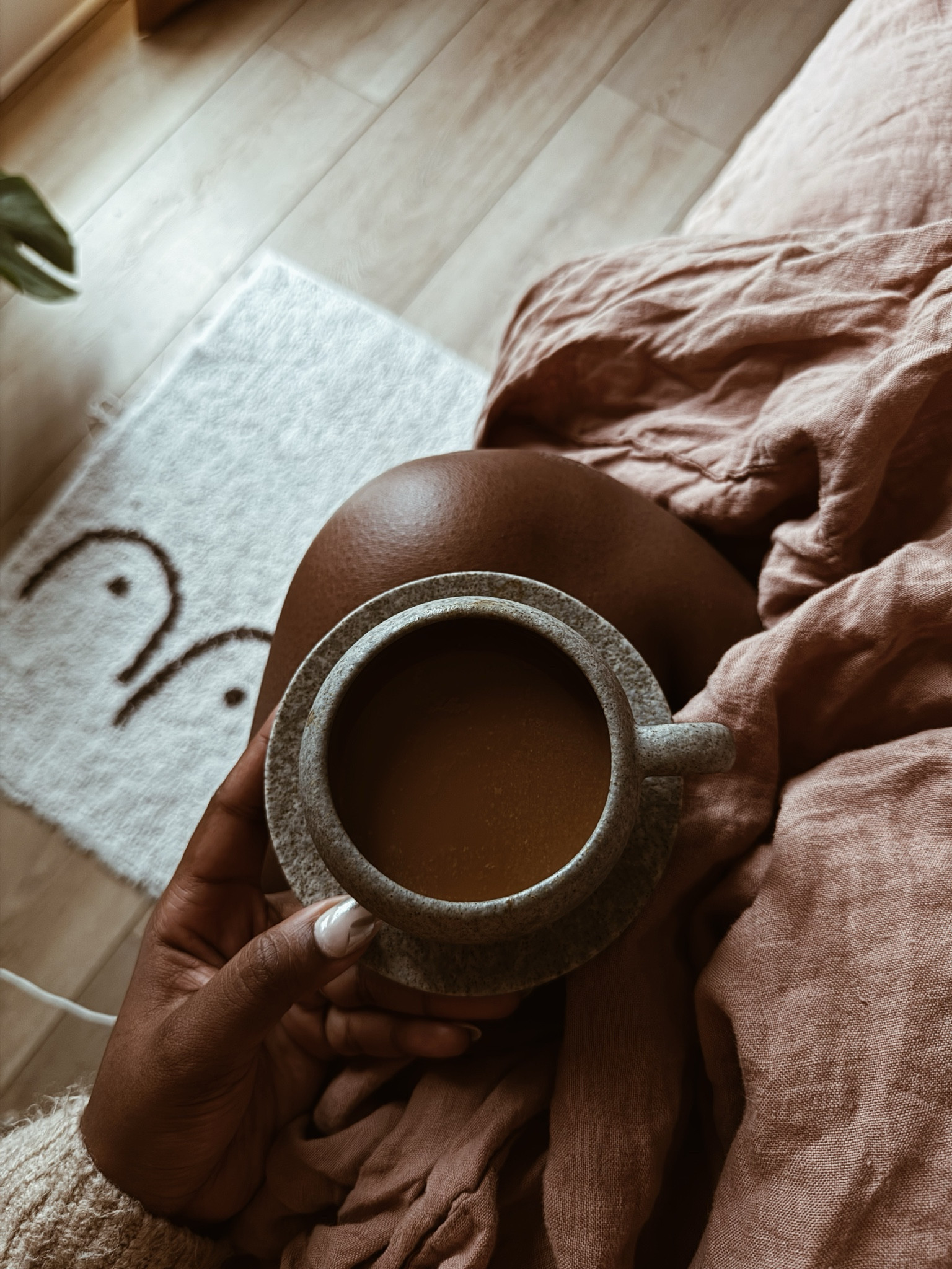 Slow days in bed ✨ It’s all in the little details for me! 

#LTKstyletip #LTKfindsunder50

#LTKHome