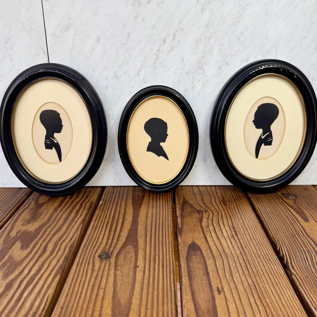 Vintage Silhouette Portrait Set of 3 Framed Oval Children Profiles Wall Art | Etsy (US)