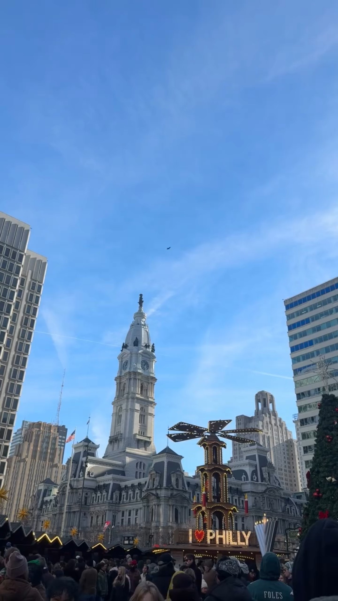 Philly at Christmas ✨ #philadephia #philly #lovepark #christmas #christmasvillage @philachristmas