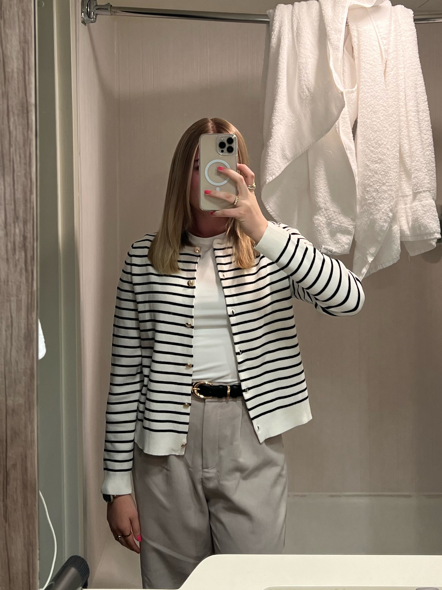 OBSESSED with this workwear outfit!!! so cute and so so comfy!!!! 

#LTKStyleTip #LTKWorkwear #LTKFindsUnder100