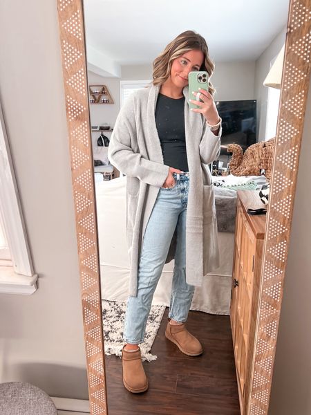 Todays outfit! Wearing size small in bodysuit, s/m in jacket, and sized up one in the jeans. Shoes are TTS


#LTKunder50 #LTKunder100 #LTKsalealert