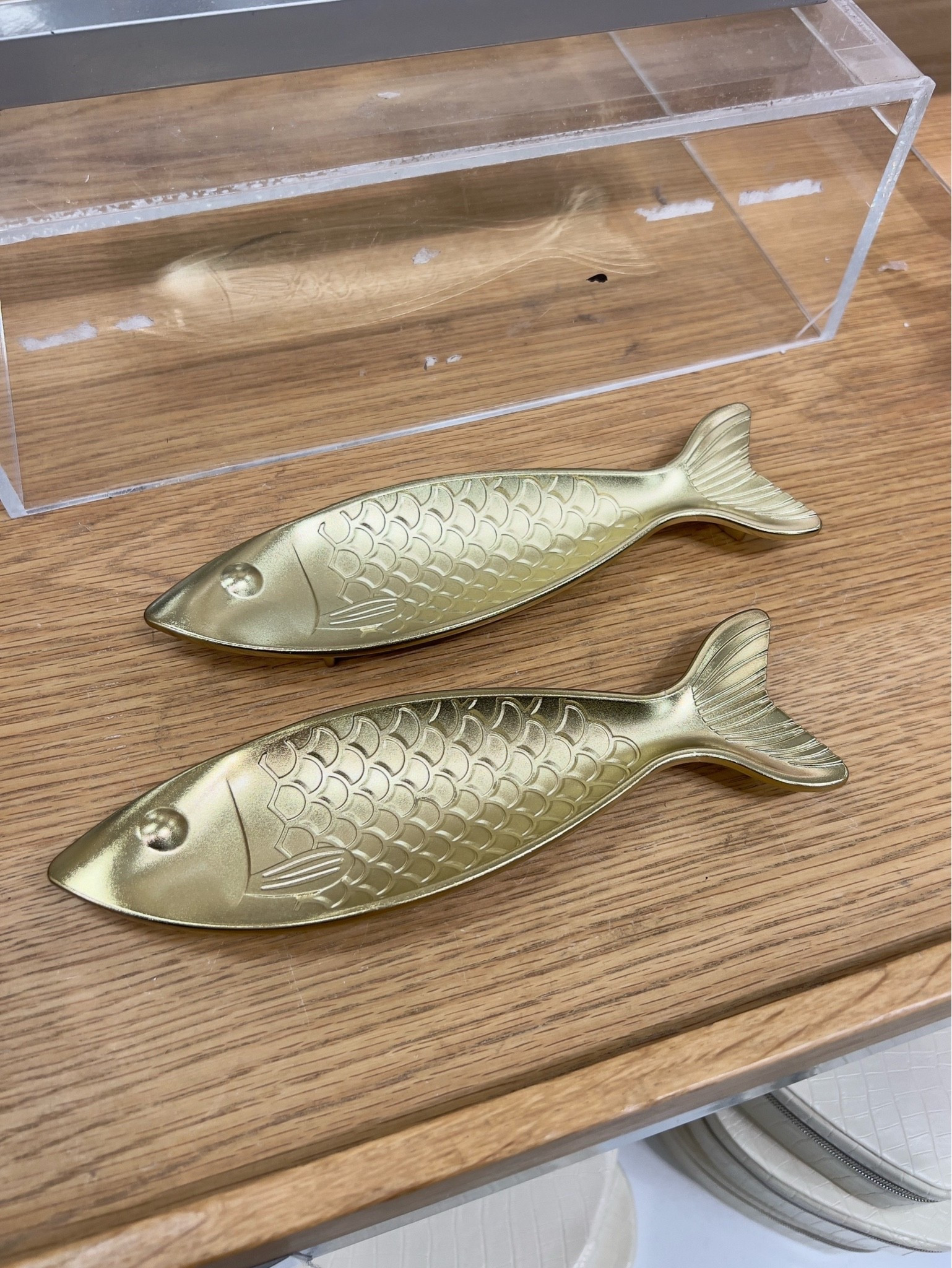 Fish jewelry dish!

#LTKSeasonal #LTKHome