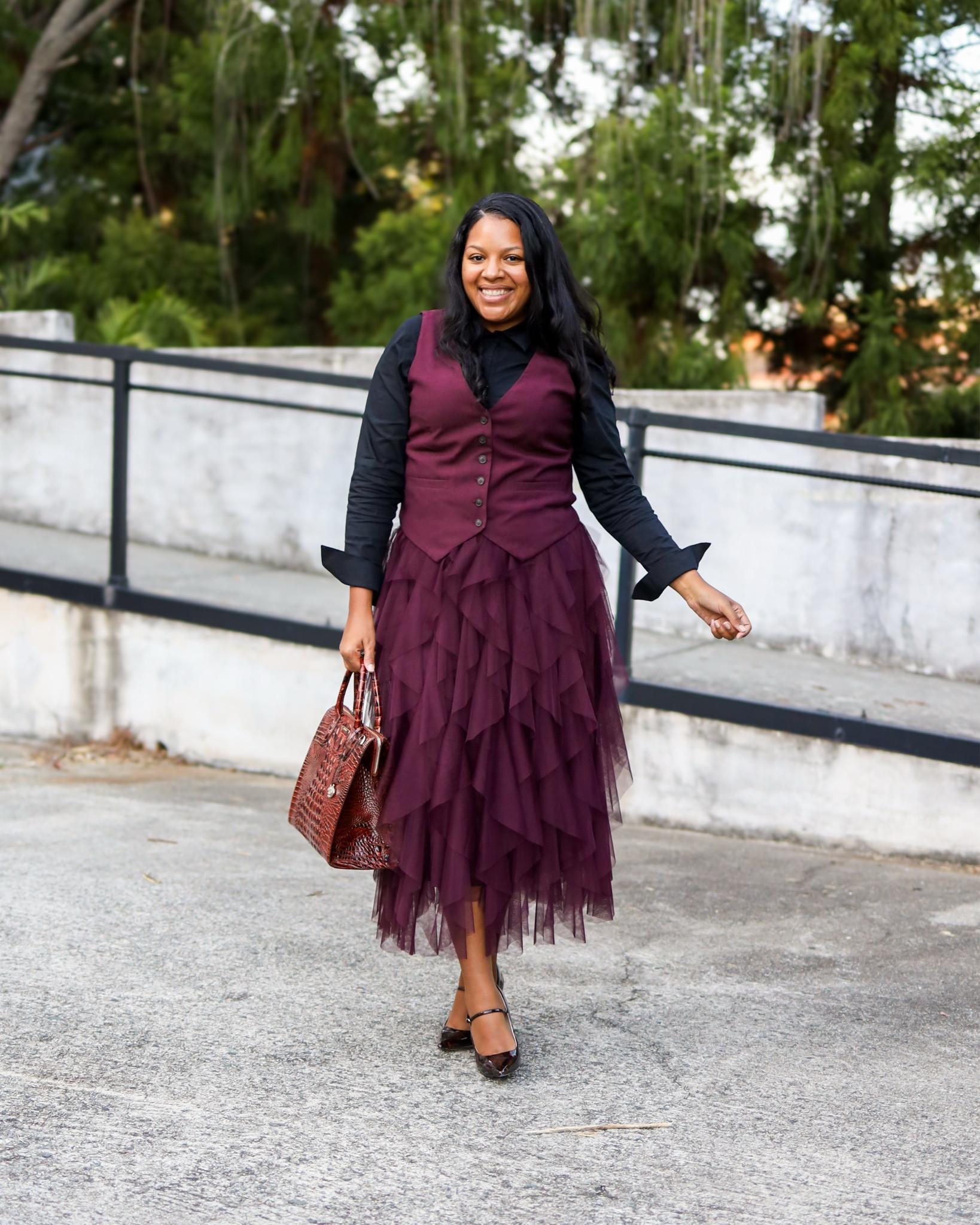 color of the season: burgundy✨
Vest • Skirt • Poplin • Purse • Heels
5'7 • Size L

#LTKMidsize #LTKFindsUnder100 #LTKStyleTip