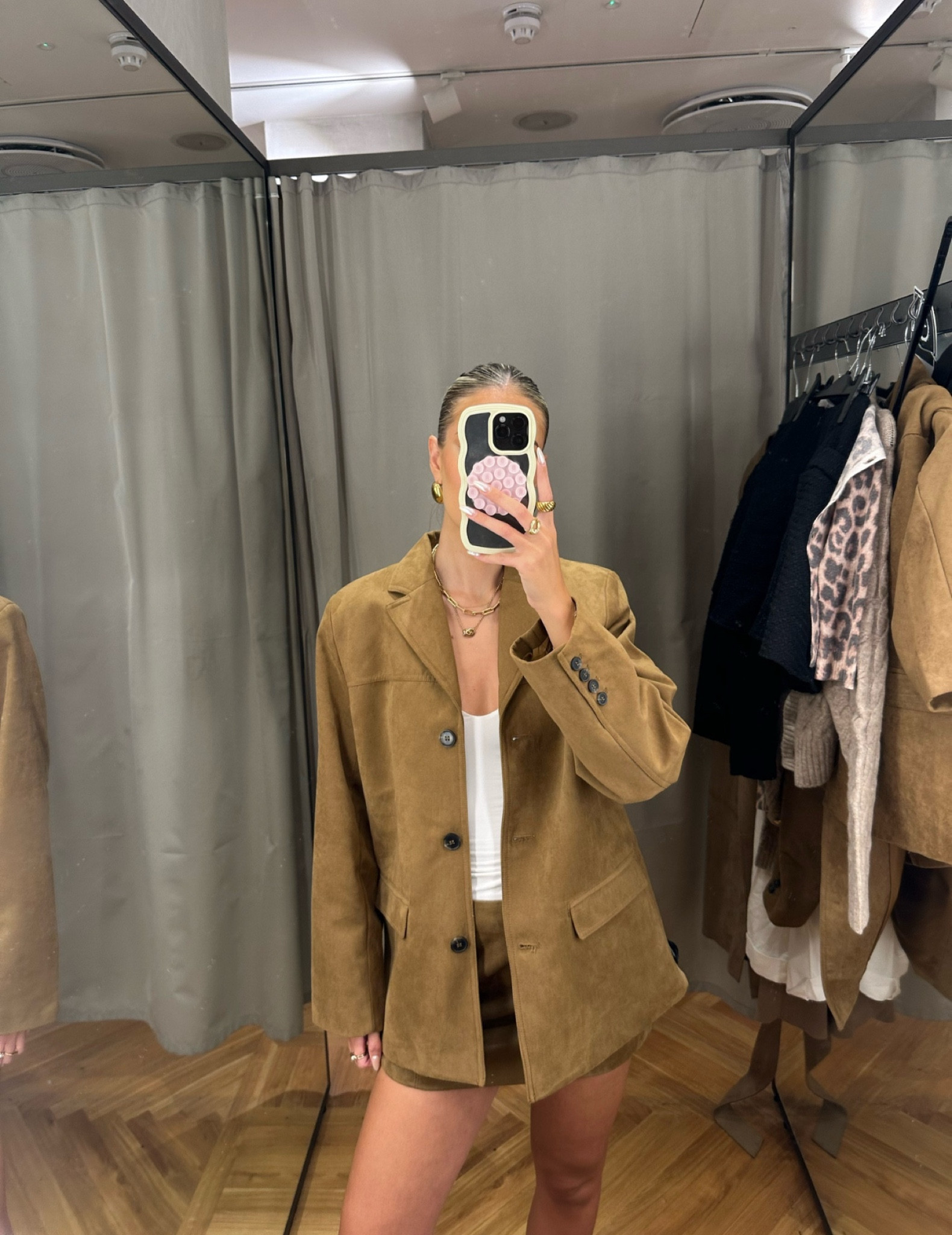 H&M suede blazer & skirt restock 

#LTKuk #LTKstyletip #LTKeurope