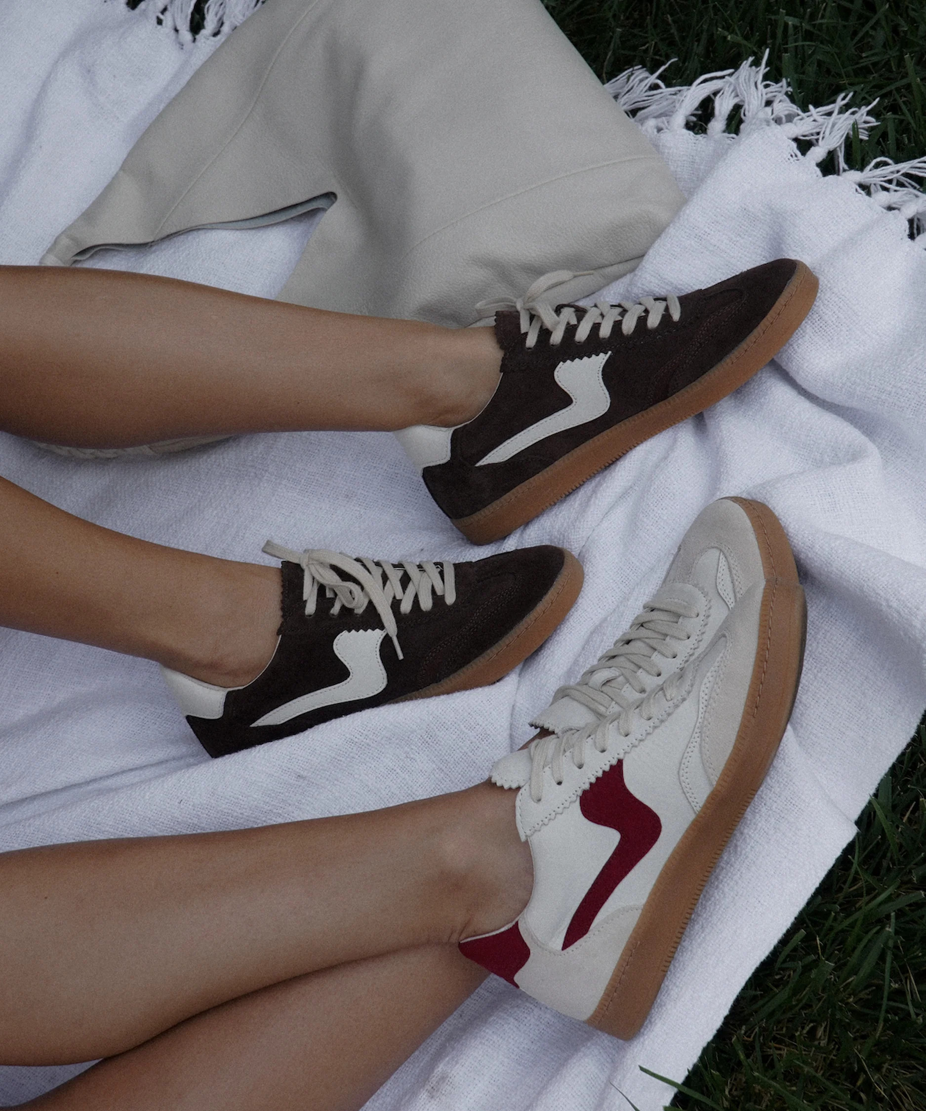 NOTICE SNEAKERS DK BROWN SUEDE | DolceVita.com