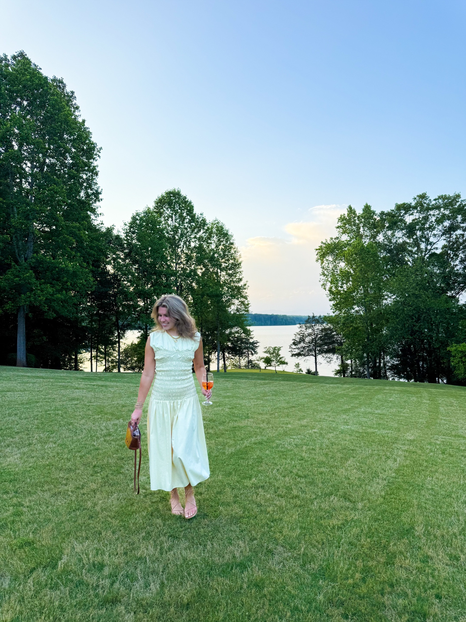 Spritz o’clock⏰🥂 this dress is from Mare Mare and it’s sold out BUT I linked similar☺️