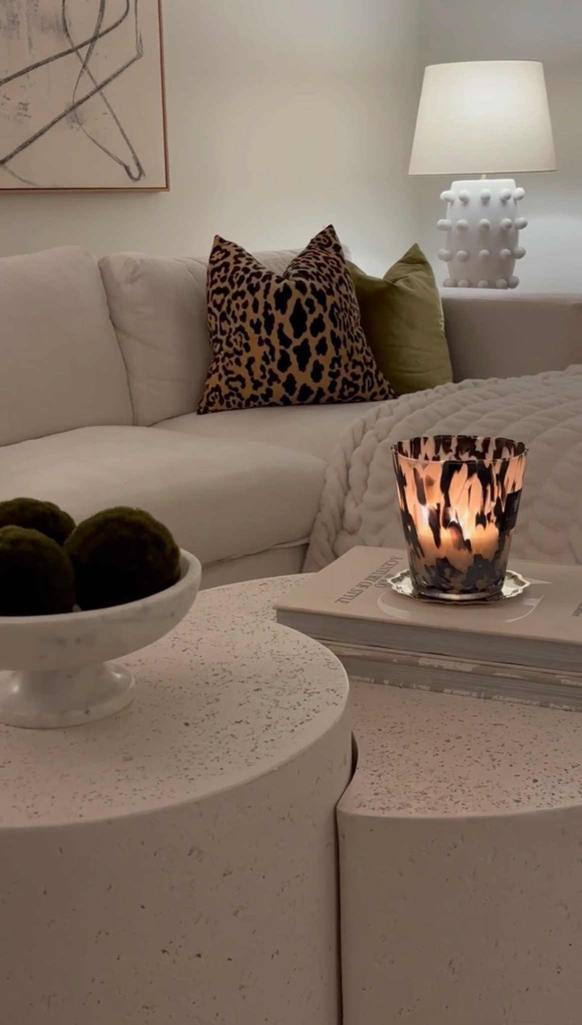 I just love how cozy my living room is right now🤎



Interior design, home decor, Etsy, baobab candles, scent, home finds, fragrance, spring cleaning, sidneymarieduke 




#LTKHome