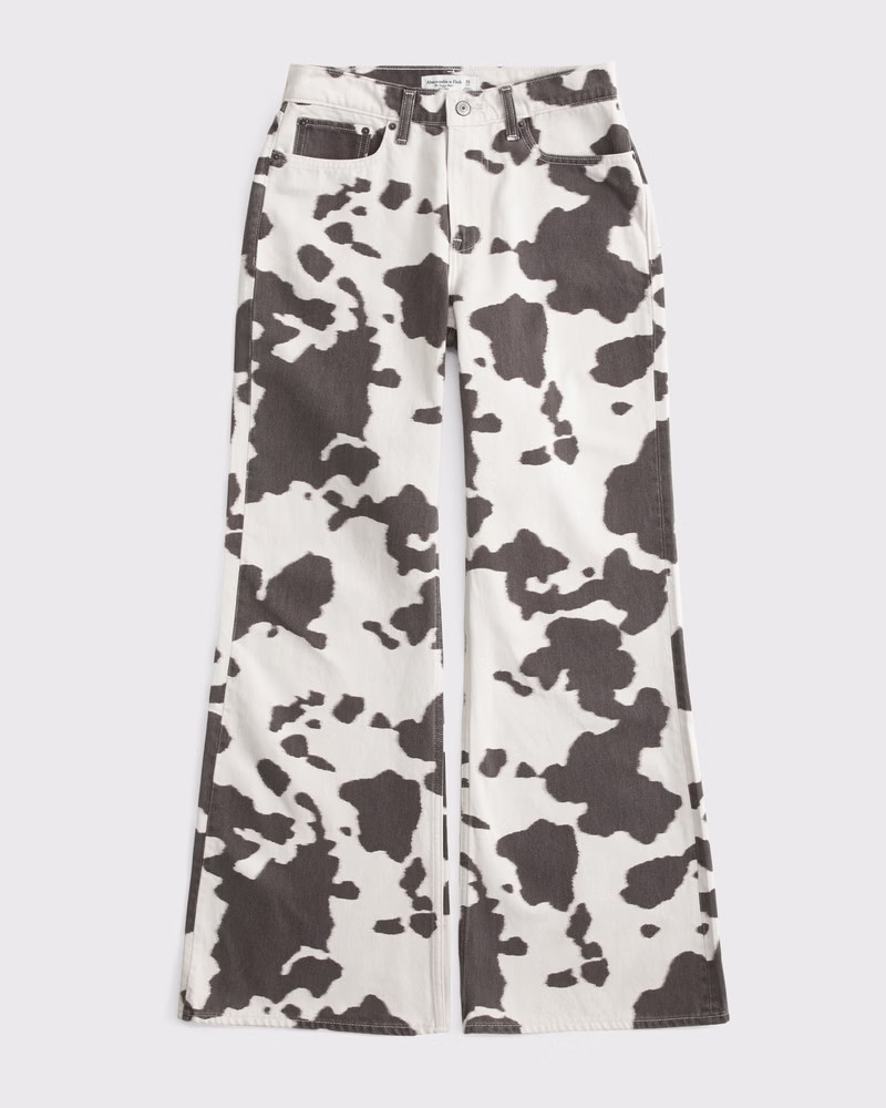 Abercrombie & Fitch Women's Curve Love Mid Rise Baggy Bootcut Jean in Cow Print - Size 32 SHORT | Abercrombie & Fitch (US)
