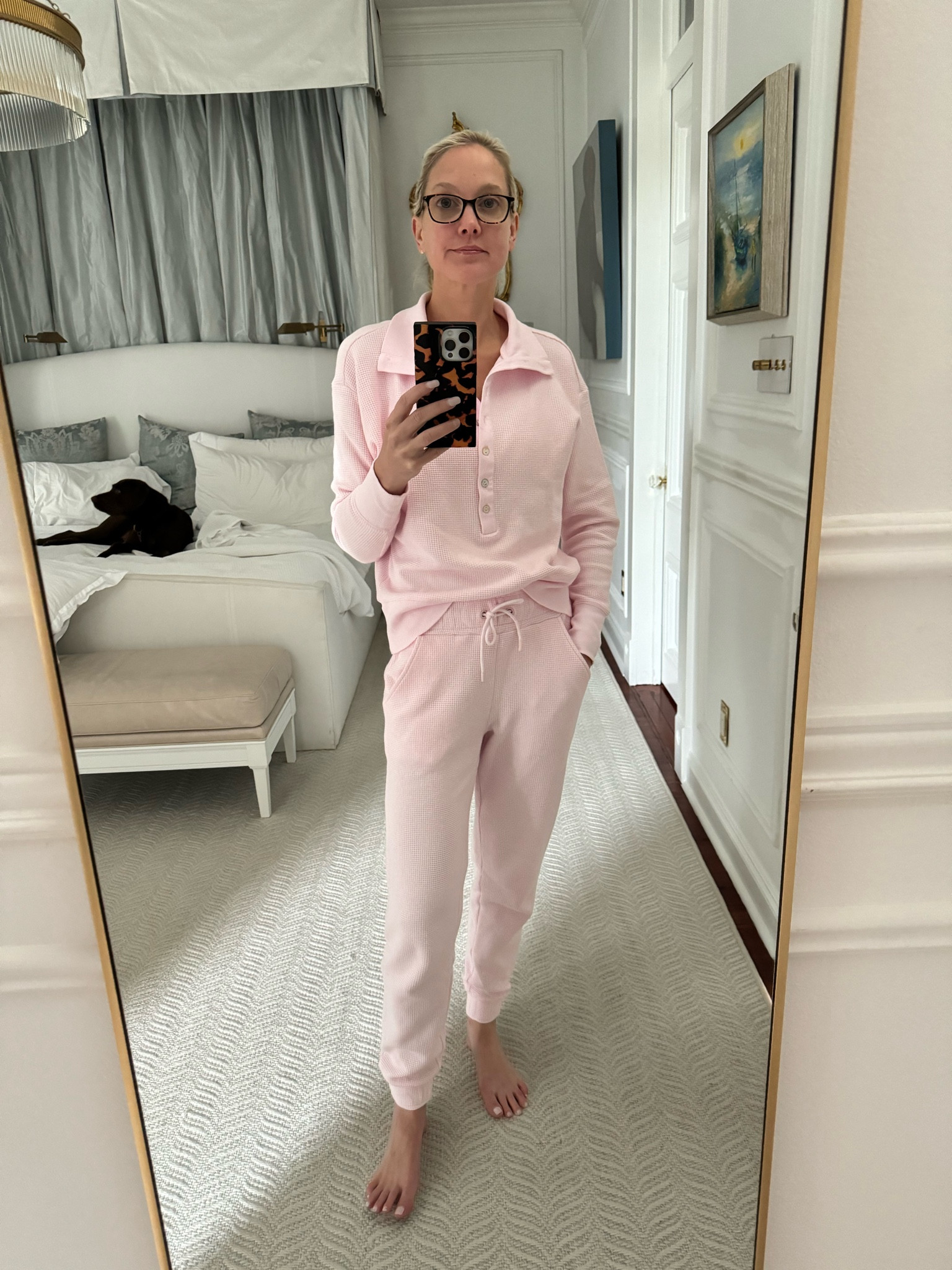 The perfect Sunday lounge set or travel set! It’s so comfy and soles with waffle joggers and a waffle
Pullover and I got the bralette to match 

#LTKFitness #LTKHome #LTKTravel
