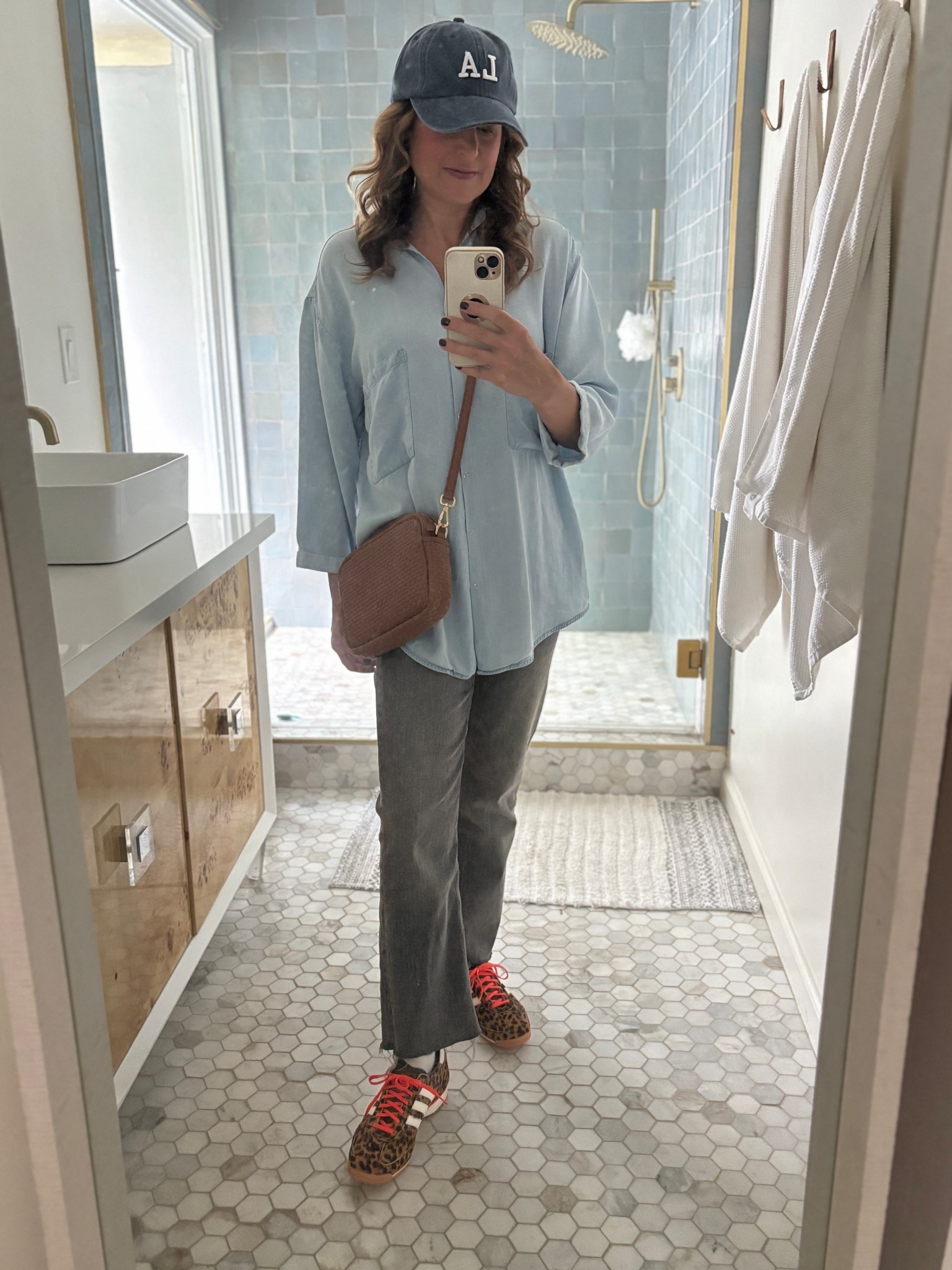 Mom uniform.  Do you like denim
on denim?  Makes me feel like a cowboy sometimes 😆 (not a bad thing necessarily) but to break it up I’ll wear two different washes for the top and bottom.  My whole aesthetic is about trying to be cute without being too high maintenance or uncomfortable- not always an easy task!  Happy Friday everyone.  ✌️

#LTKOver40 #LTKShoeCrush #LTKFallSale