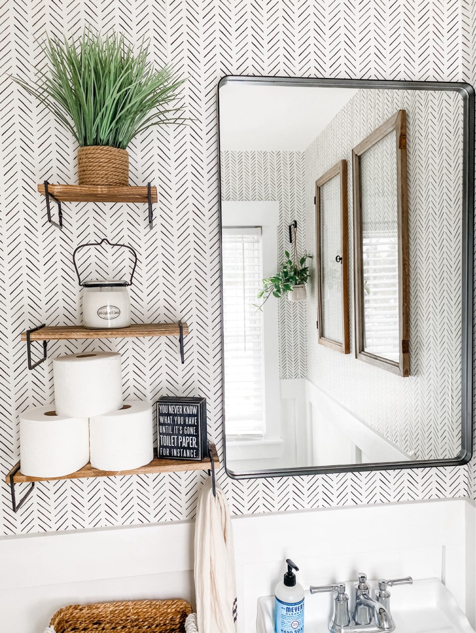 I normally love change when it comes to my home but this wallpaper has remained my favorite for years now! I love it every time I see it!!! 

#LTKHome #LTKSummerSales #LTKFindsUnder50