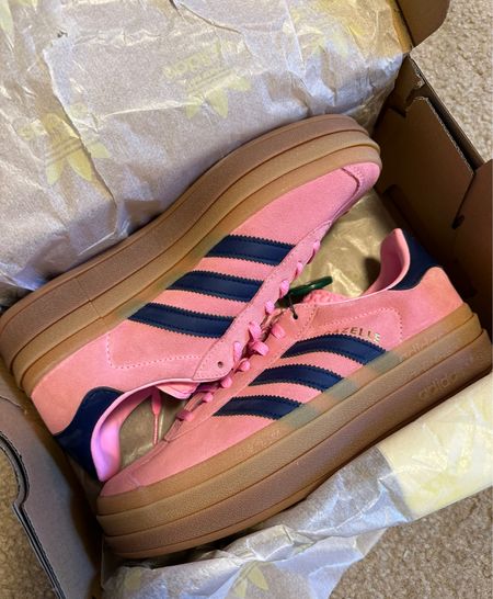 So cute for spring & summer! Have been loving all the bright colors! These run TTS. Linked some similar options too! #adidas

#LTKshoecrush #LTKSeasonal #LTKstyletip