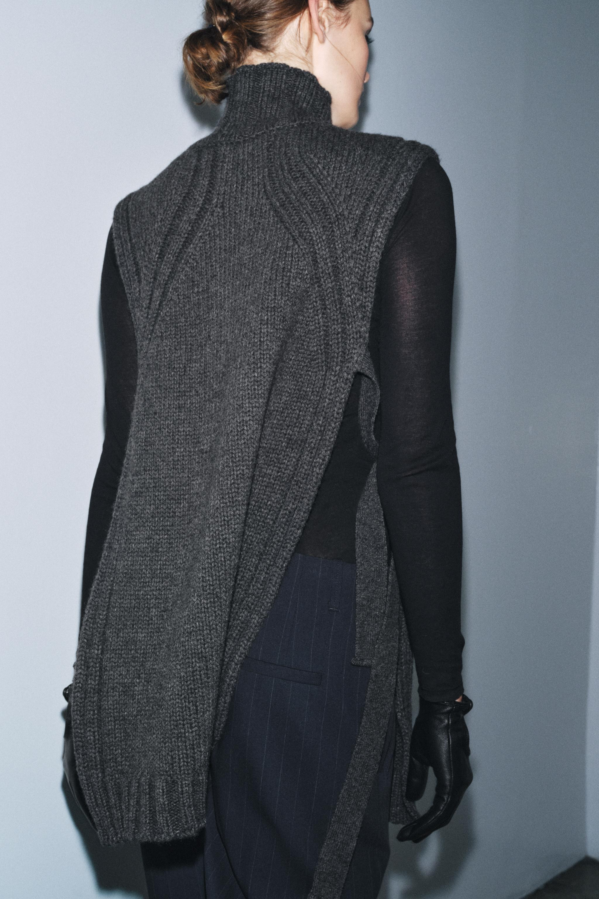 WOOL VEST WITH VENTS | Zara US