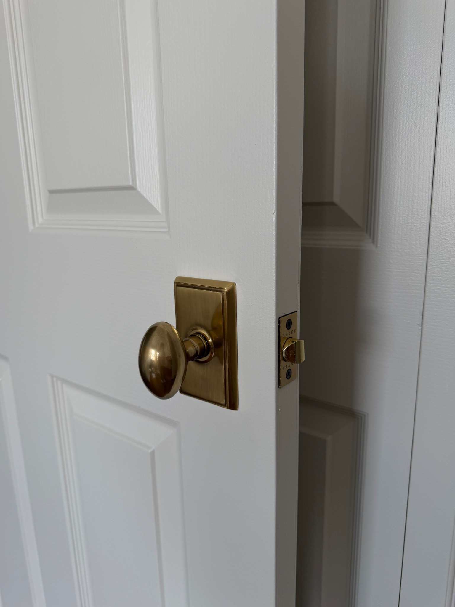 egg knobs in “french antique” 🤍

#LTKhome #LTKcanada