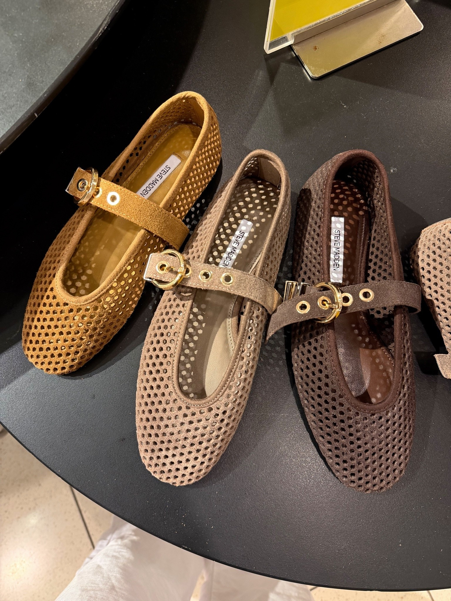 trending ballet flats you will wish you had in your closet this fall 

nsale, nordstrom sale, on sale, shoe crush, shoes i’m crushing on, suede flats, steve madden

#LTKSaleAlert #LTKSeasonal