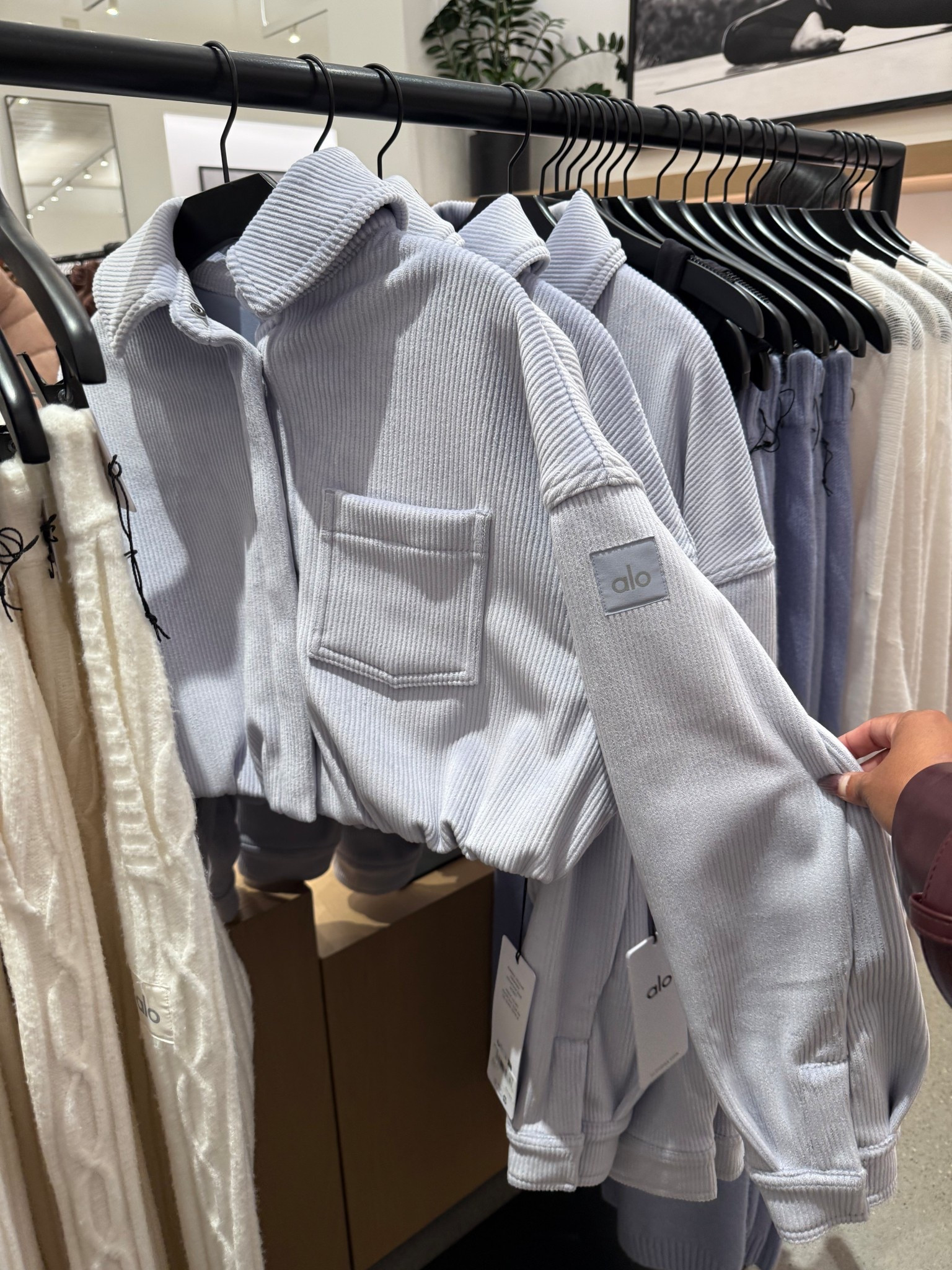 Ribbed Velour Cropped Mountain Side Jacket

#LTKSeasonal #LTKTravel #LTKGiftGuide