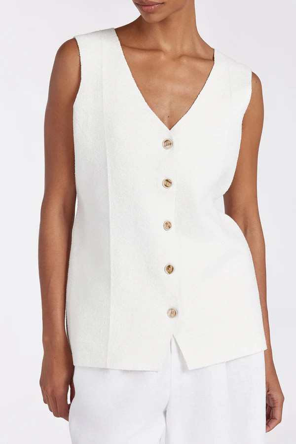LISA OFF WHITE TAILORED KNIT VEST | DISSH