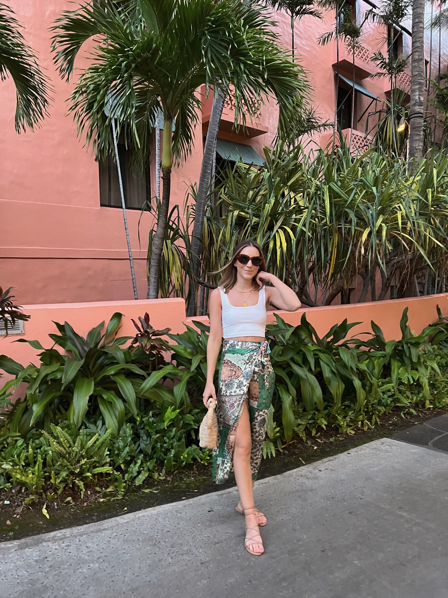 One of my favorite vacation looks! Wearing a xs top and xs wrap skirt 

#LTKstyletip