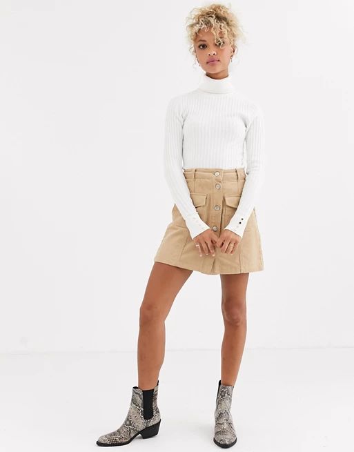 New Look – Rollkragenpullover in Creme | ASOS DE