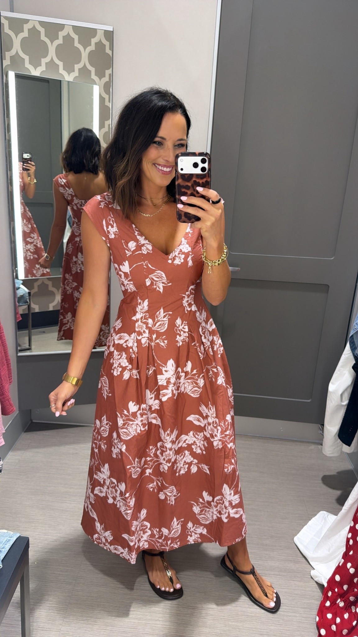 @Target  this one is GOOD 🤎 such a flattering fit and the print is perfect for summer
easy to dress up or throw on with sandals and go
wearing an XS

target dress, floral dress outfit, summer dress idea, casual dress outfit, vacation outfit inspo, affordable fashion finds, everyday outfit, midi dress style

#targetstyle #targetfinds #summerdress #affordablefashion #outfitinspo #casualstyle #ltkstyle