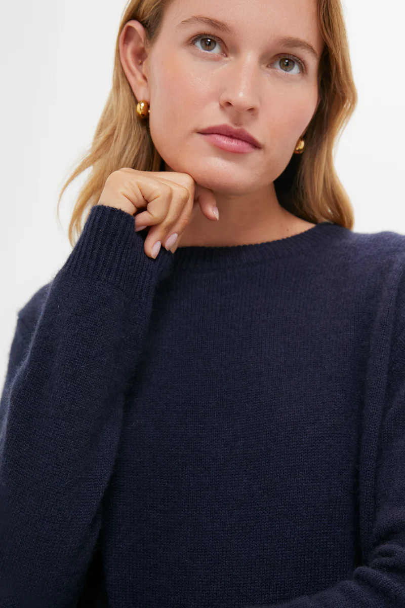 Navy Cashmere Bodie Boyfriend Crewneck | Tuckernuck (US)