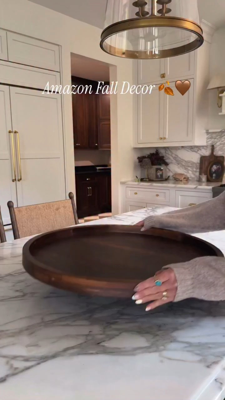 🍂🤎Cozy fall home finds from @amazon that make the whole house feel a little warmer. 

https://amzlink.to/az0IuYylbDfVc

#ad #amazonpartner #amazoncreatorfinds #amazonhome #fallhomedecor