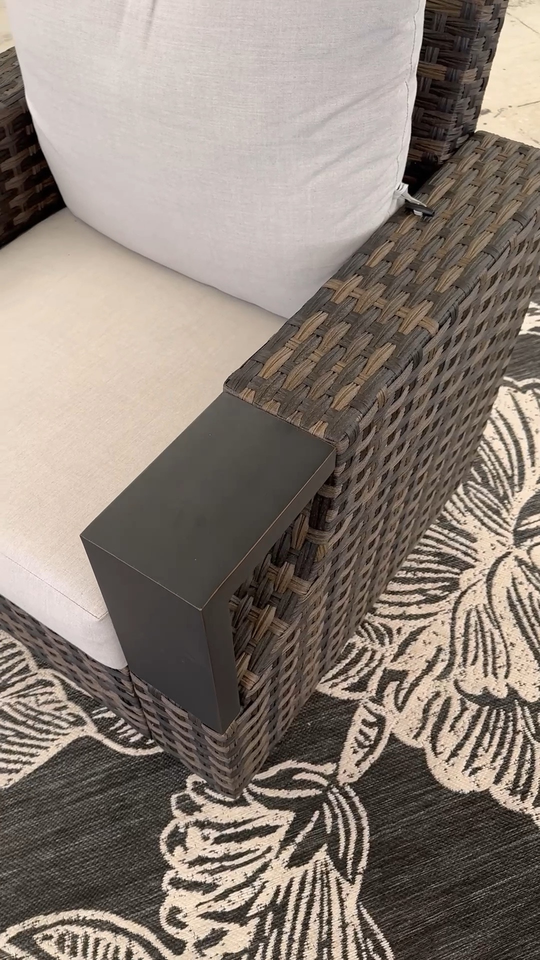 Outdoor furniture, patio furniture, outdoor rug

#LTKdayinmylife #LTKHome #LTKSeasonal