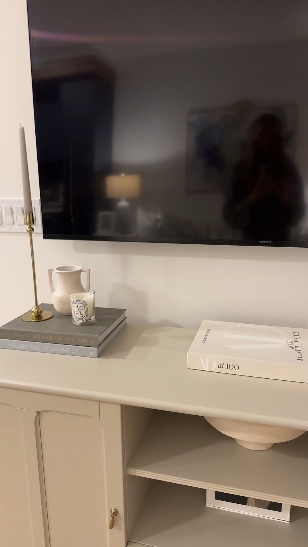 a little book styling 101 🤍

#LTKsalealert #LTKhome #LTKfindsunder100