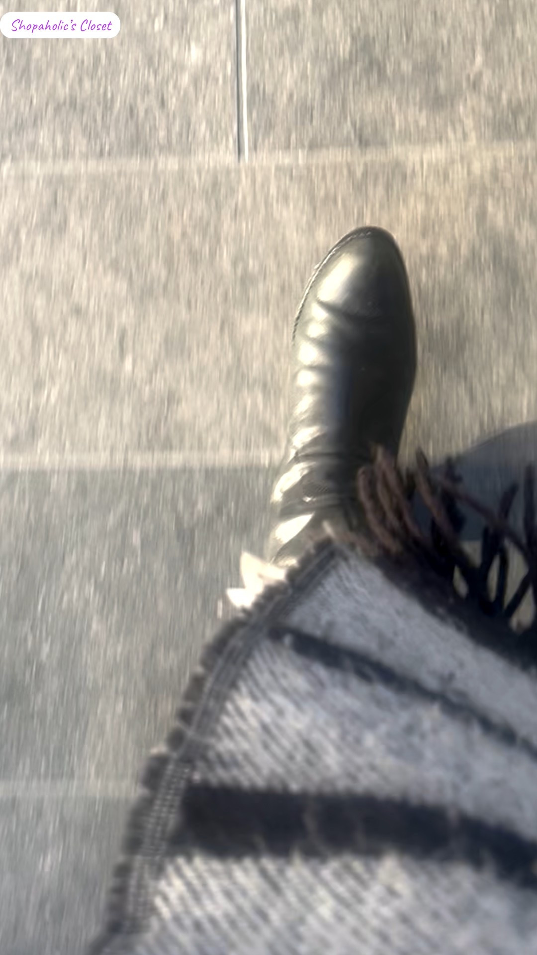 Happy Shoesday! 

Walking into Black History Month strong, black and proud 

#shopdeescloset #shopaholicscloset


#LTKootd